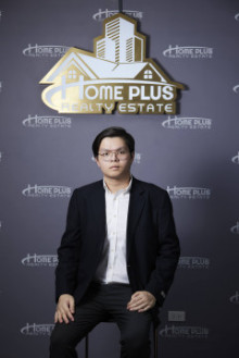 ธานิศพัฒน์ รัตนไพศาลวรกุล (คุณโอม)