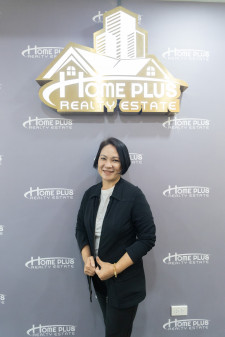 เหรียญฟ้า ตันติวัฒนกุลชัย (คุณฟ้า)
