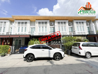  หมู่บ้านโกลเด้นทาวน์2 ลาดพร้าว-เกษตรนวมินทร์ 