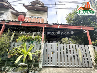 ทาวน์เฮ้าส์ 2 ชั้น หลังริม หมู่บ้านเอื้อประชา นวลจันทร์ เนื้อที่ใหญ่ 71 ตร.ว. ใกล้แฟชั่นไอส์แลนด์
