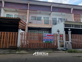 ทาวน์โฮม 2 ชั้น ถนนสุขาภิบาล5 ซอย60 (ใกล้ตลาดทรัพย์เจริญ)