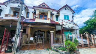 ทาวน์เฮ้าส์ 2 ชั้น บ้านกฤษดานคร26 ซิตี้กอล์ฟฮิลล์ (Baan Kritsada Nakorn26 City Golf Hill) ถนนชวนชม ตำบลท่าตำหนัก อำเภอนครชัยศรี จังหวัดนครปฐม