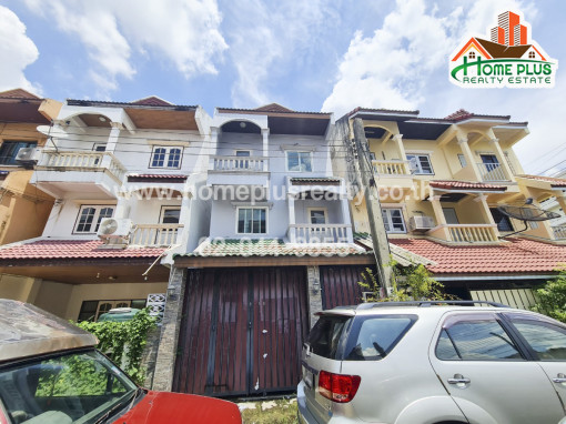 หมู่บ้านศรีประชา วิลล่า ถนนพุทธมณฑลสาย4 (ใกล้สนามหลวง2) รีโนเวทใหม่