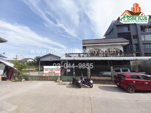 ที่ดิน ที่ดินพร้อมบ้านเดี่ยว 2 หลัง ซอยชัยพฤกษ์18 ถนนชัยพฤกษ์ (ใกล้เซ็นทรัลปิ่นเกล้า) ทำเลดี น่าลงทุน เนื้อที่ 823 ตารางวา