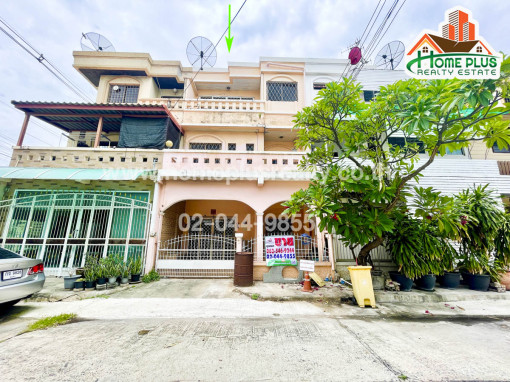 ทาวน์โฮม หมู่บ้านสัมมากร ซอย2 ใกล้บองมาร์เช่ มาร์เก็ตพาร์ค