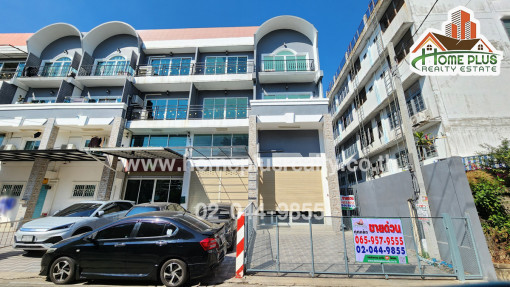 อาคารพาณิชย์ อาคารพาณิชย์ 3 ชั้นครึ่ง ซอยลาดพร้าว41 หลังริมรีโนเวท
