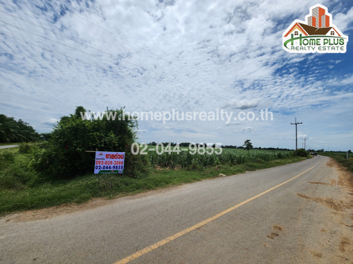 ที่ดินใกล้โรงเรียนการบินกำแพงแสน (แปลงมุม) นครปฐม เนื้อที่ 45 ไร่ 70 ตารางวา