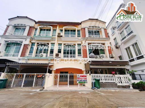 ทาวน์โฮม โครงการบ้านกลางเมืองแยกรัชดาลาดพร้าว รีโนเวท ใกล้MRTสถานีลาดพร้าว