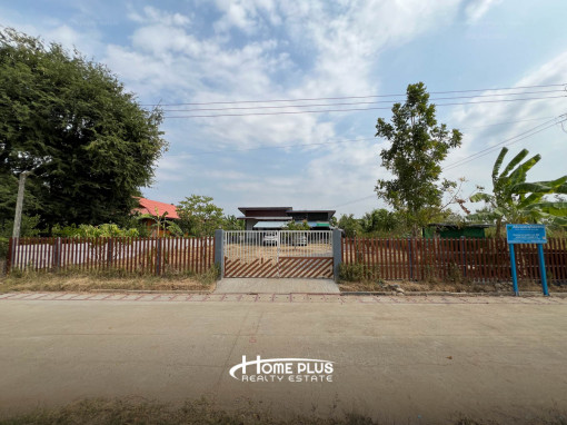 บ้านเดี่ยว ที่ดินพร้อมบ้านเดี่ยวชั้นเดียวซอยเทศบาล24 อำเภอทับคล้อ จังหวัดพิจิตร เนื้อที่ 236 ตารางวา