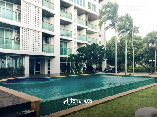 คริสตัล บีช คอนโดมิเนียม (Crystal Beach Condominium) วิวทะเลและวิวสระ