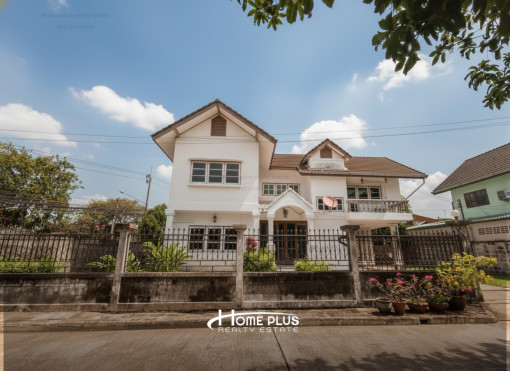 บ้านเดี่ยว 2 ชั้น หมู่บ้านกฤษดานคร12 โซน1 ถนนสวนผัก