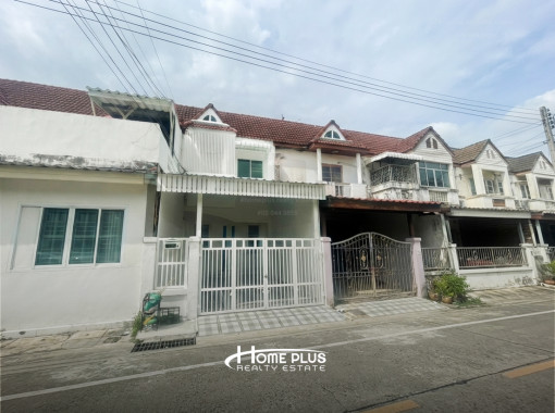 ทาวน์เฮ้าส์ 2 ชั้น รีโนเวท หมู่บ้านพูนสินธานี 1 ลาดกระบัง–ร่มเกล้า ซอยเคหะร่มเกล้า 64 กรุงเทพมหานคร