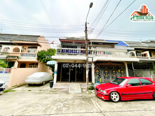 ทาวน์โฮม หมู่บ้านแกรนด์วิลเลจ ซอยลาดพร้าว80/3