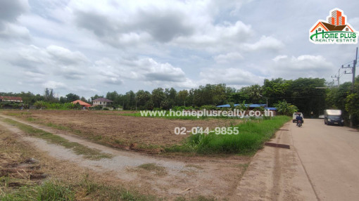 ที่ดิน ที่ดินบางคล้า ถมแล้ว ติดทั้งถนนสามด้าน